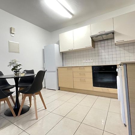 Aurora Holiday Apartment - Ayía Nápa Extérieur photo